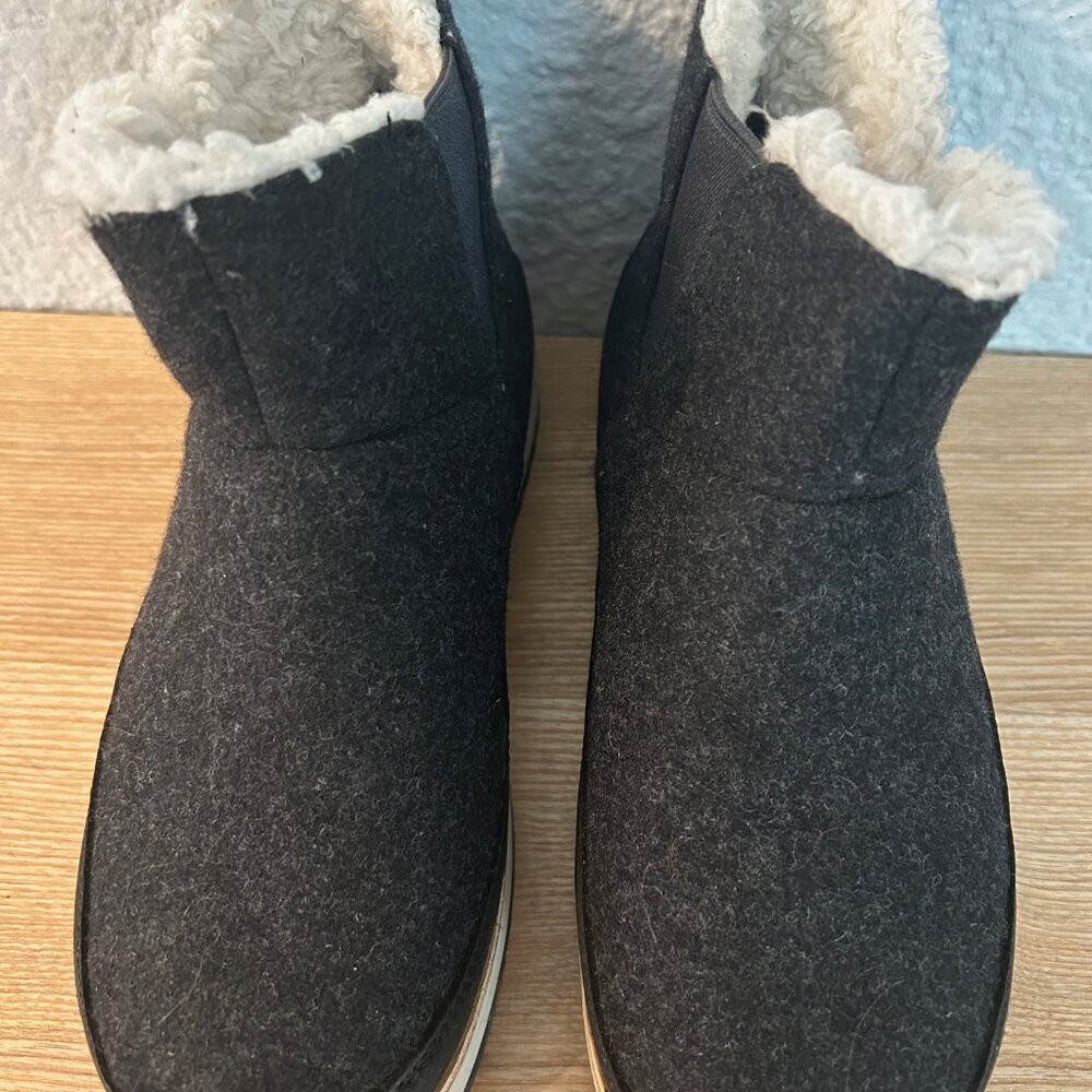 Merrell boots - Picture 7 of 7